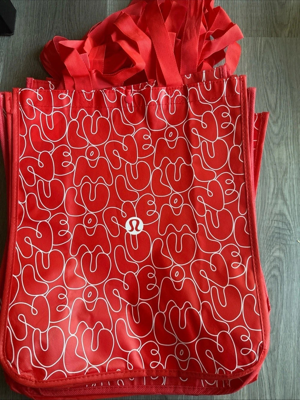 lululemon Reusable Shopping Tote Bag in Red lot